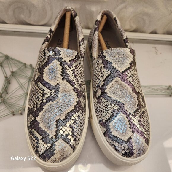 Naturalizer Aileen metallic mermaid snake slip on sneaker. NIB. Size 5 - Picture 8 of 10